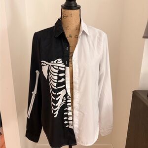 Black and White Skeleton Print Shirt